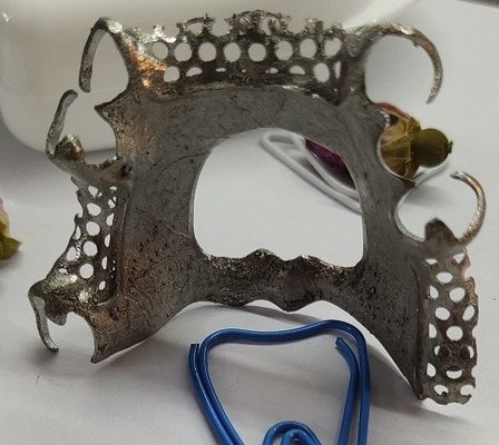 Projekt CAD Konstrukcja metalowa protezy częściowej ze stopu tytanu
